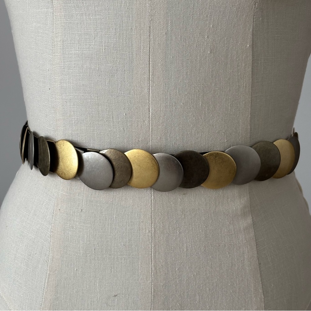 Vintage Stretch Belt Stacked Gold, Silver, and Bronze Toned Brushed Metal Disks